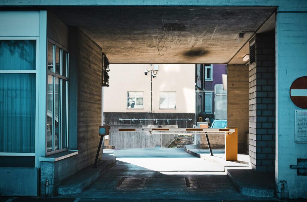 Cuisine terrasse: aménager un espace convivial et design dans votre cave urbaine